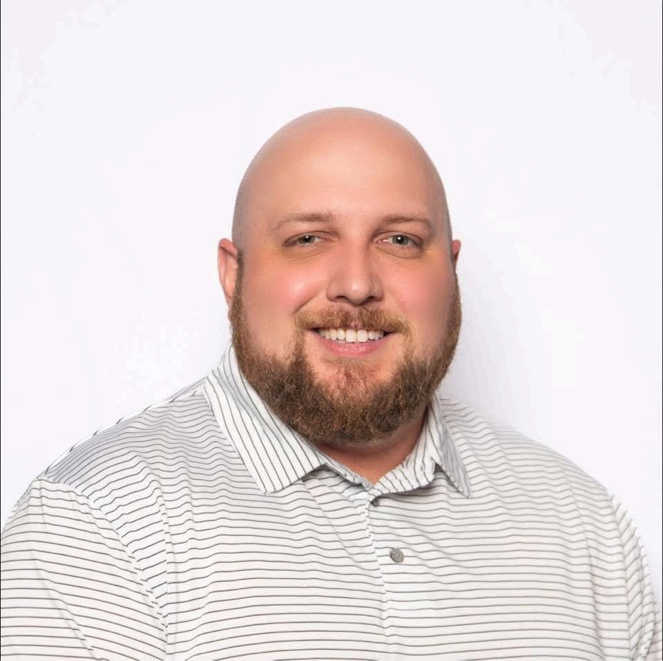 Justin Dominey headshot