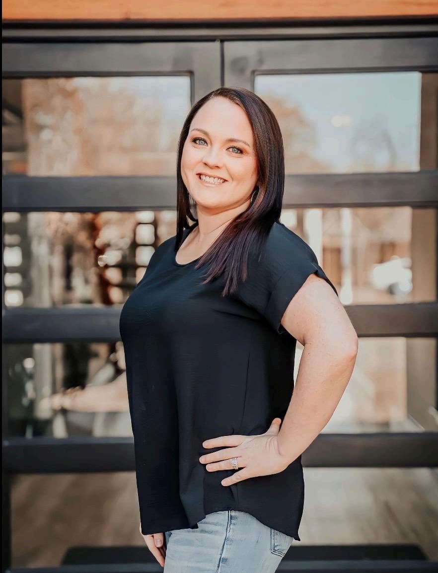 Kimberly Bowlden headshot